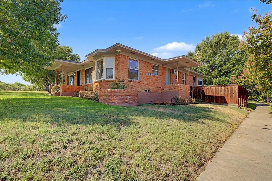 103 S Plymouth Road, Dallas, TX 75211 - #2