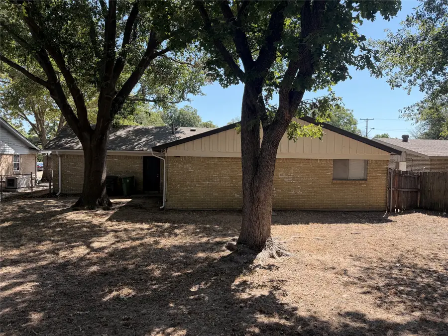 2510 S Fielder Road, Arlington, TX 76015 - #3