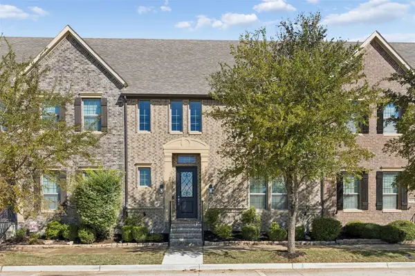 8209 Main Street, North Richland Hills, TX 76182