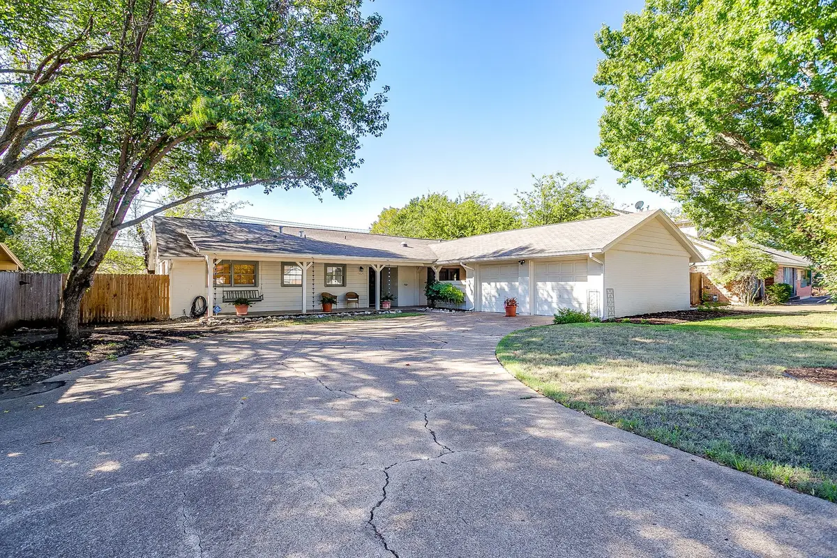 4621 Fawn Drive, Fort Worth, TX 76132 - #1