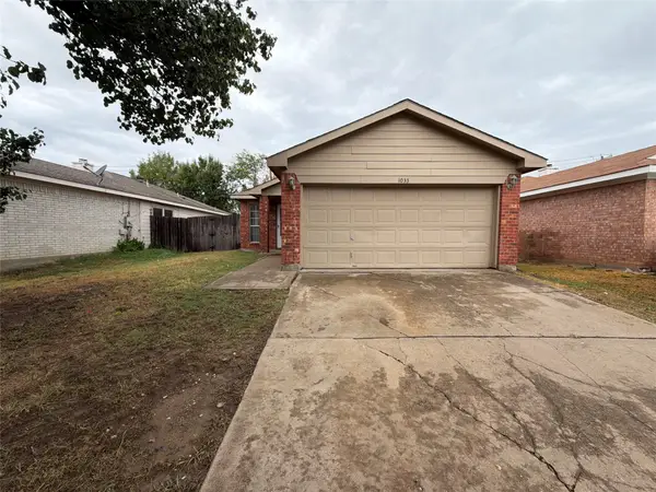 1033 Olivewood Lane, Fort Worth, TX 76140