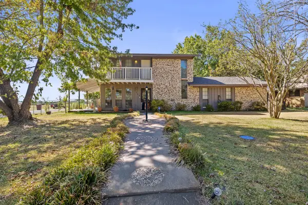 600 W 12th Street, Clarksville, TX 75426