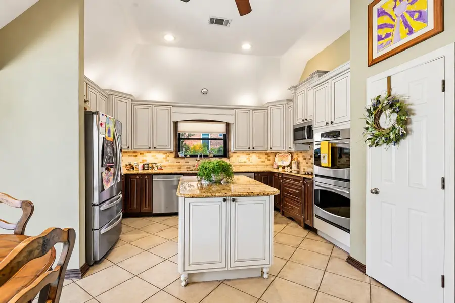 2104 Emerald Lake Drive, Arlington, TX 76013 - #3