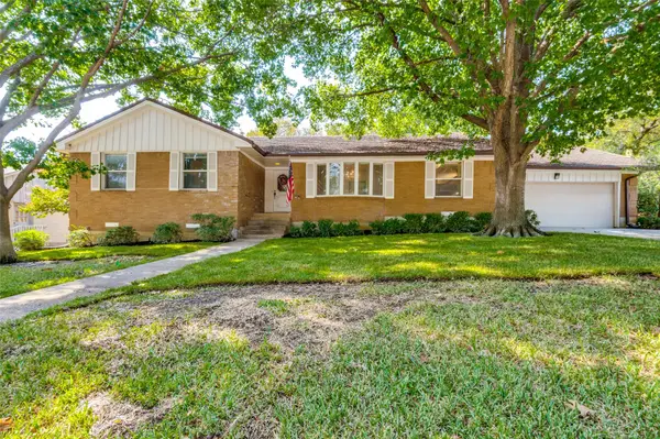 3005 Coronado Street, Irving, TX 75062