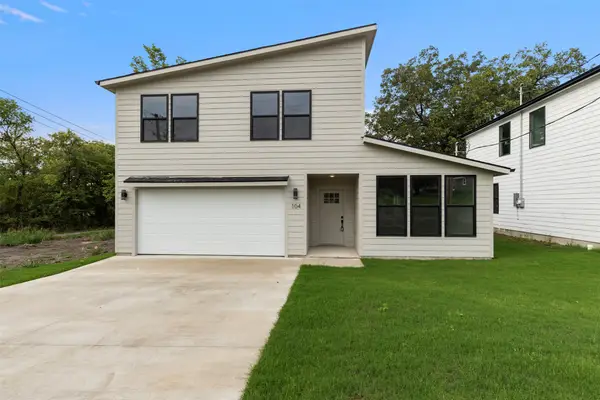 104 E Miller, Whitewright, TX 75491
