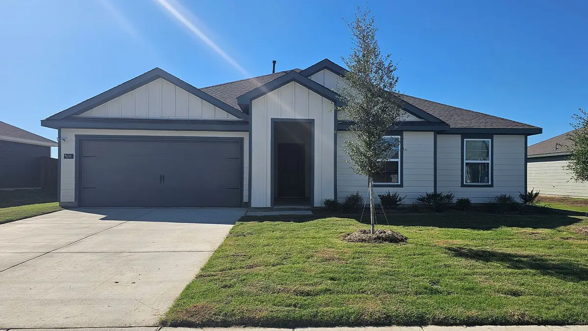 409 White Willow Drive, Nevada, TX 75173 - #1