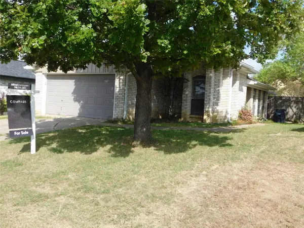 10630 Lone Pine Lane, Fort Worth, TX 76108