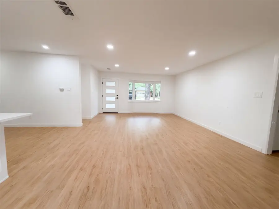 1515 Cherokee Street, Arlington, TX 76012 - #2