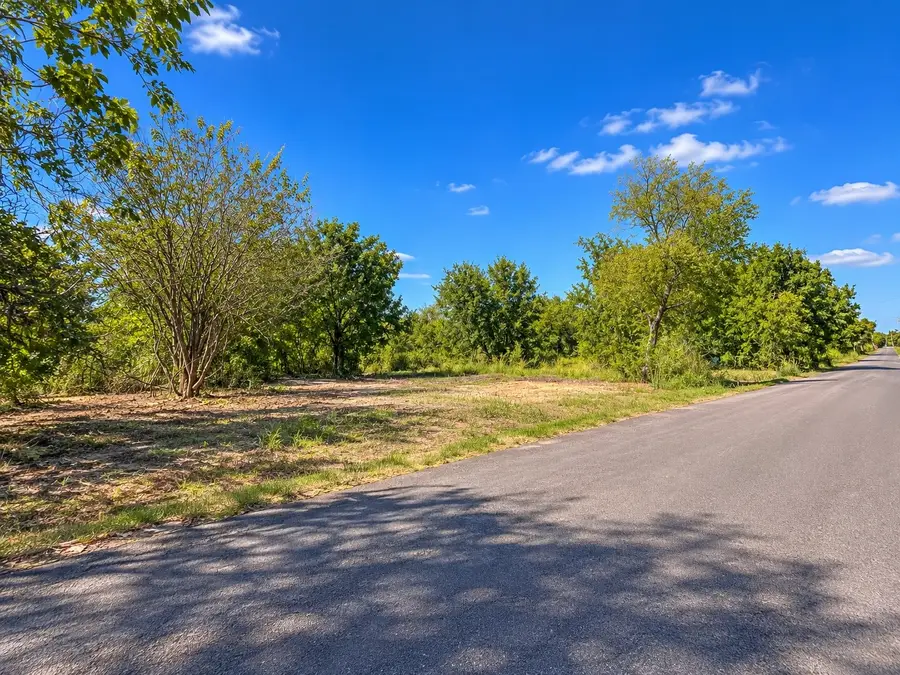 3916 County Road 4415, Wolfe City, TX 75496 - #2
