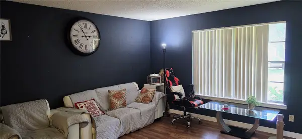 3620 Parkridge Drive #111, Dallas, TX 75234