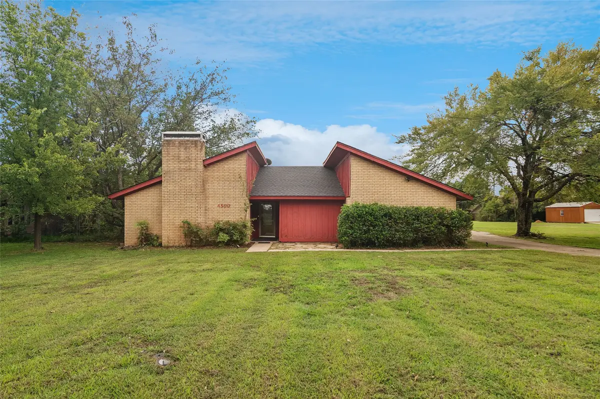 4500 Woodlawn Road, Sherman, TX 75090 - #1