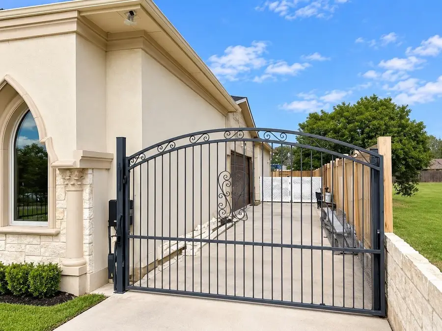 1410 Nadine Lane, Grand Prairie, TX 75052 - #3