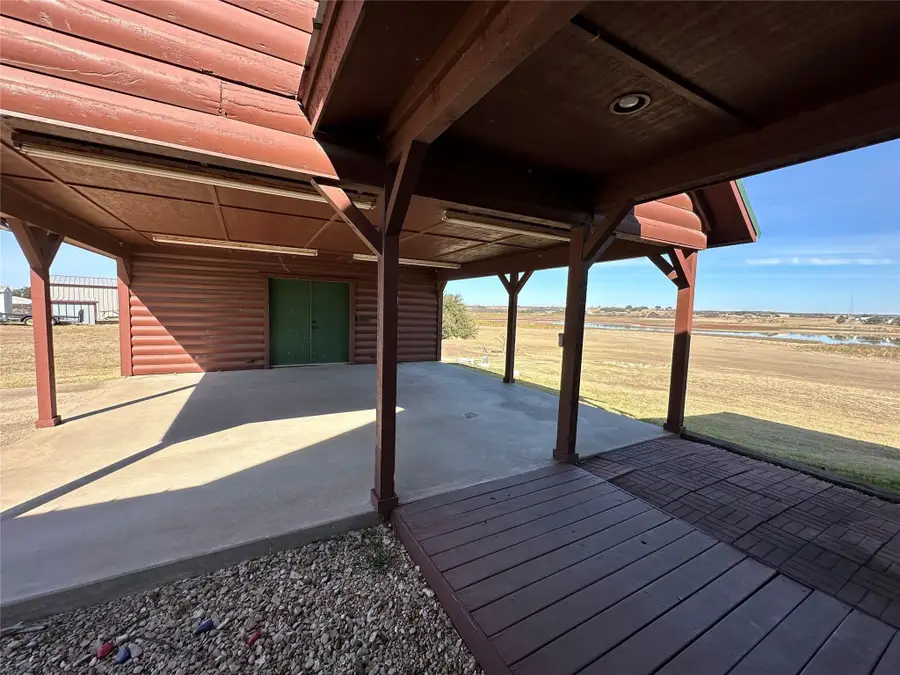 349 Lake Point, Comanche, TX 76442 - #2