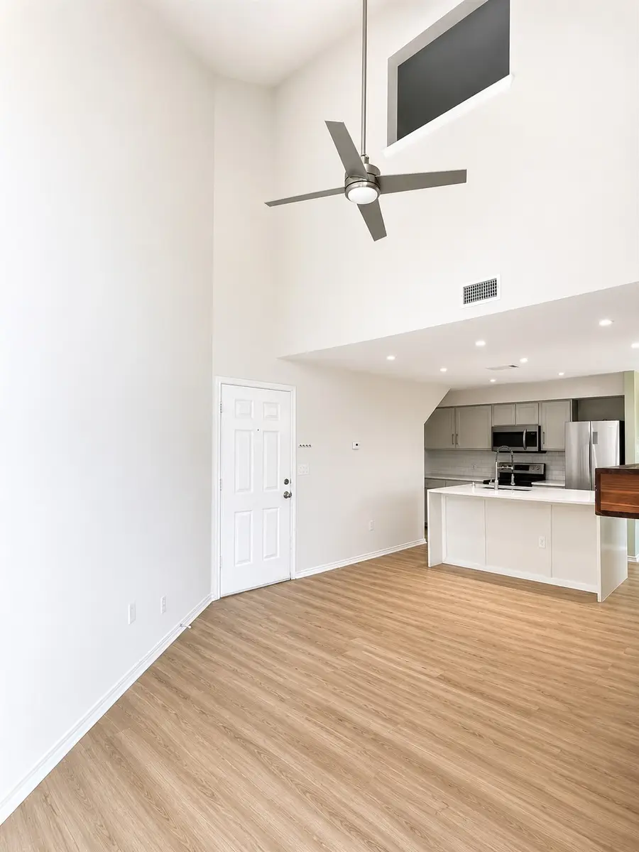 9837 Walnut Street #207, Dallas, TX 75243 - #3