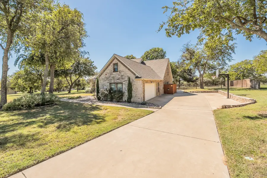 155 N Star Crossing Lane, Weatherford, TX 76088 - #2