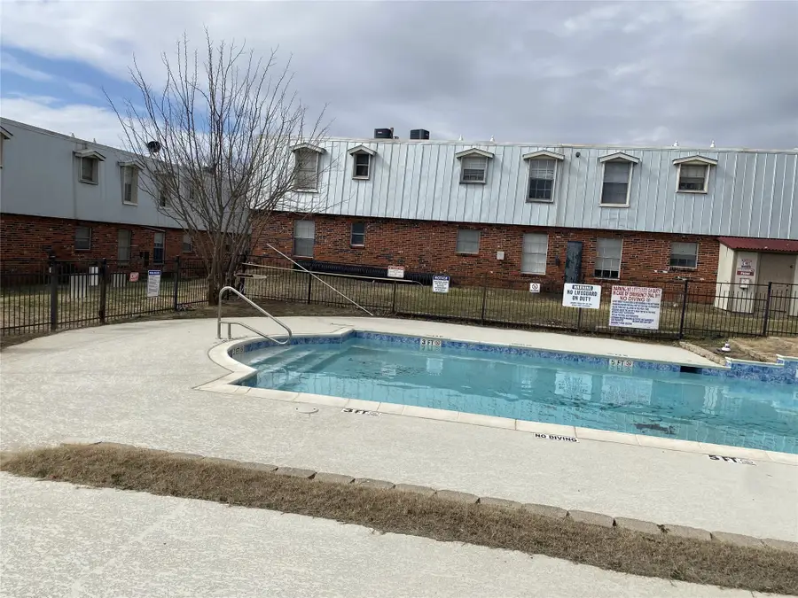 1121 Jameson Street, Weatherford, TX 76086 - #3