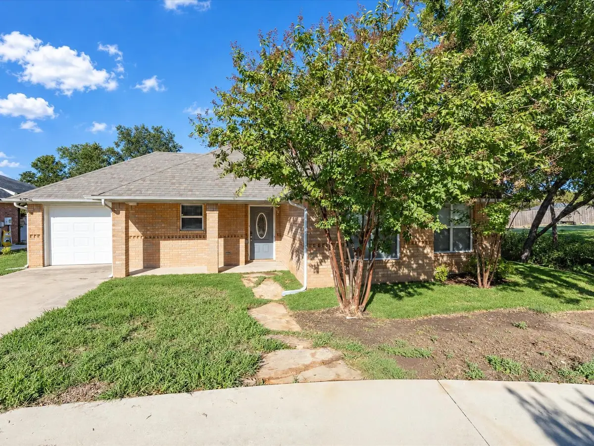 1807 13th Street, Bridgeport, TX 76426 - #1
