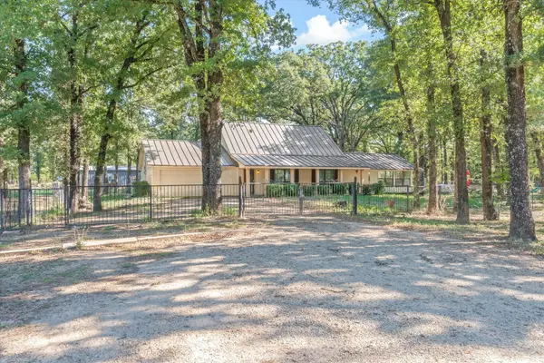 753 Vz County Road 3617, Edgewood, TX 75117