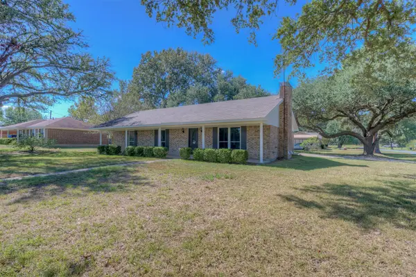 10405 Mcelroy Drive, Keithville, LA 71047