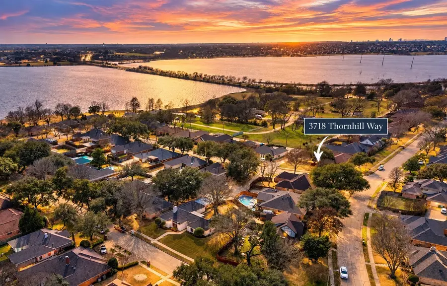 3718 Thornhill Way, Rowlett, TX 75088 - #2