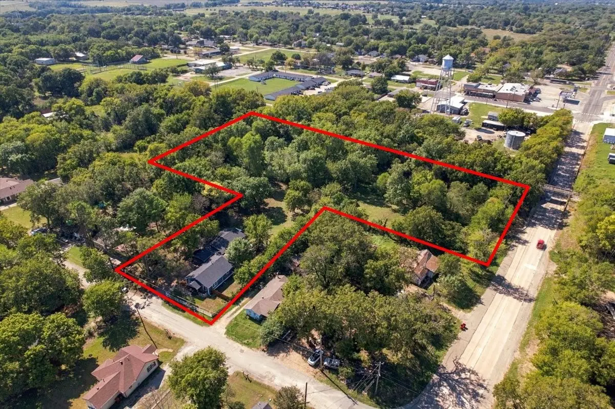 106 S Jernigan Street, Bells, TX 75414 - #1