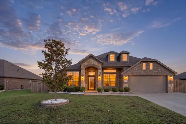 133 Haymeadow Drive, Crandall, TX 75114