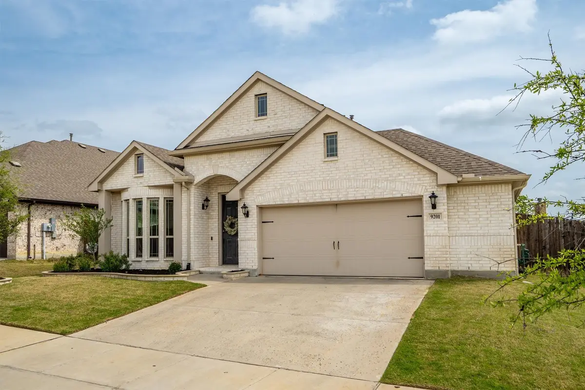 9201 Amistad Lane, Justin Roanoke, TX 76226 - #1