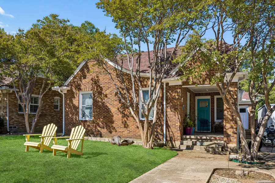 823 Kidd Springs Drive, Dallas, TX 75208 - #2