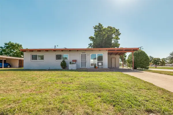 2686 Roger Williams Drive, Irving, TX 75061
