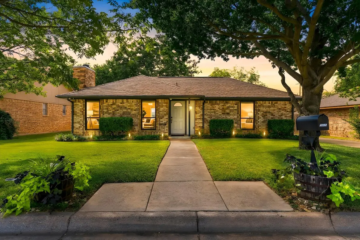 4202 Windhurst Drive, Arlington, TX 76015 - #1