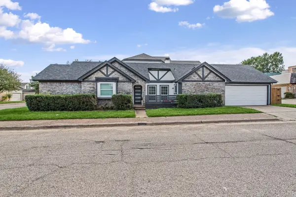 2224 Brigadoon Court, Arlington, TX 76013