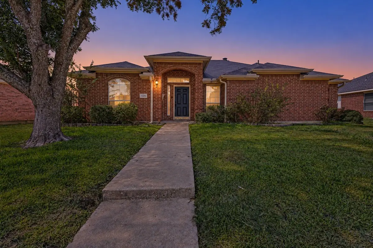 109 N Rolling Meadows Drive, Wylie, TX 75098 - #1