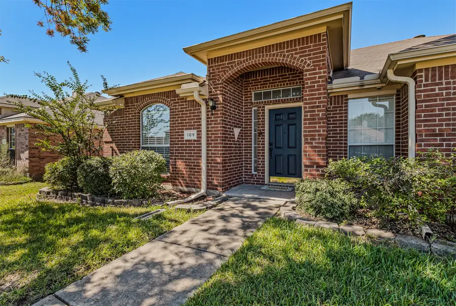 109 N Rolling Meadows Drive, Wylie, TX 75098 - #3