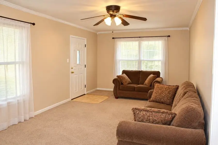 611 Rose Avenue, Cleburne, TX 76033 - #3