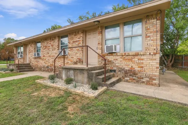 701 W Hull Street, Denison, TX 75020