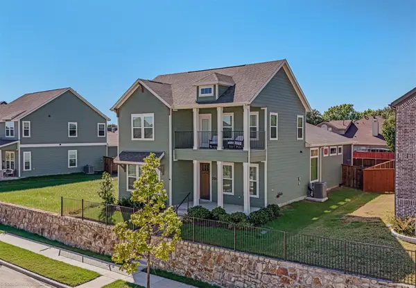 2601 Lafayette Drive, Rowlett, TX 75088