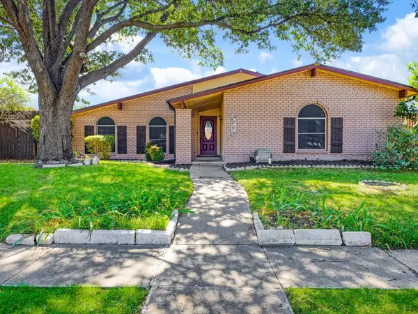 5004 Crutchberry Place, The Colony, TX 75056