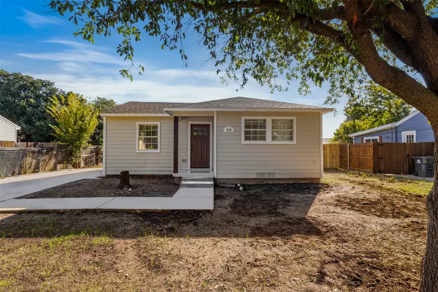 715 Scott Drive, Arlington, TX 76012 - #2