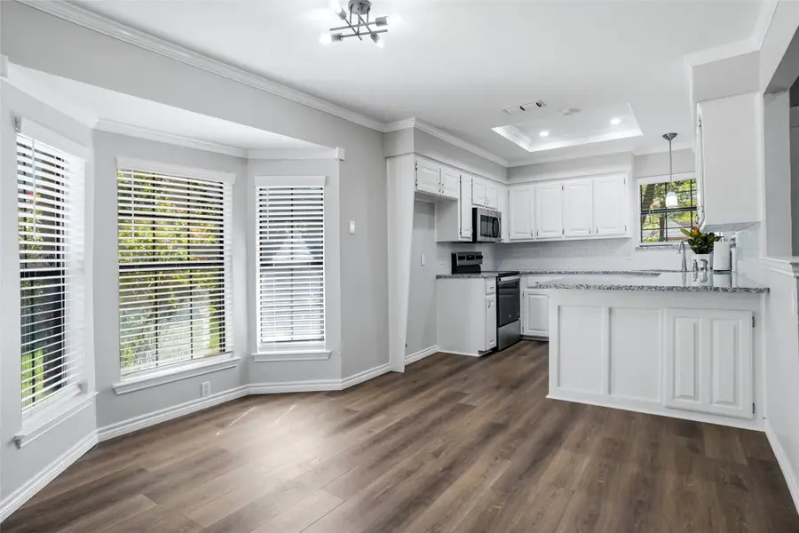 8624 Crestview, North Richland Hills, TX 76182 - #2