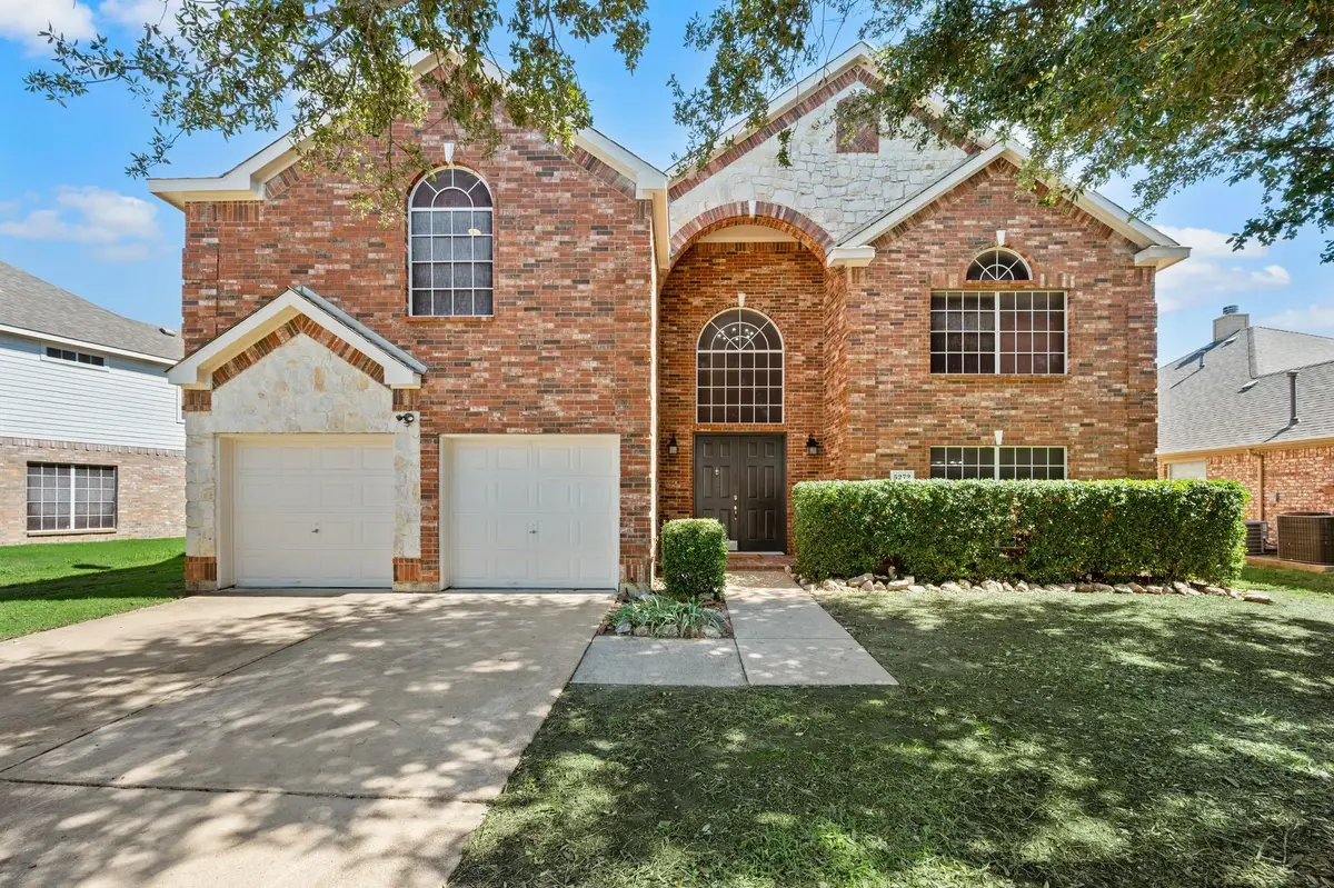 5272 W Cove Way, Grand Prairie, TX 75052 - #1