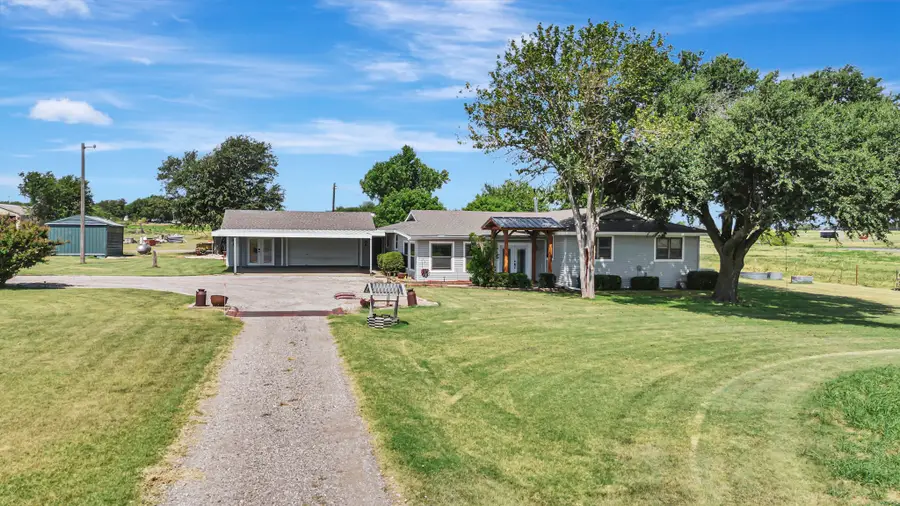 2561 Co Road 248, Valley View, TX 76272 - #2