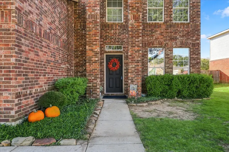 7800 Swan Park Drive, Denton, TX 76210 - #2