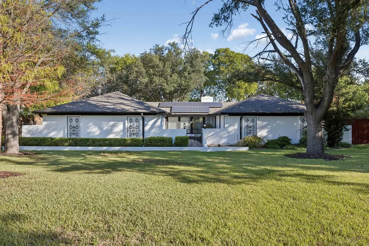 18 Legend Road, Benbrook, TX 76132 - #1