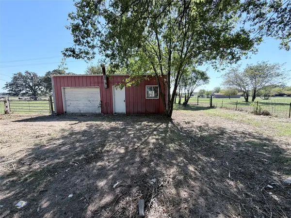 TBD Lot 2 Cedar Creek Parkway W, Kemp, TX 75143