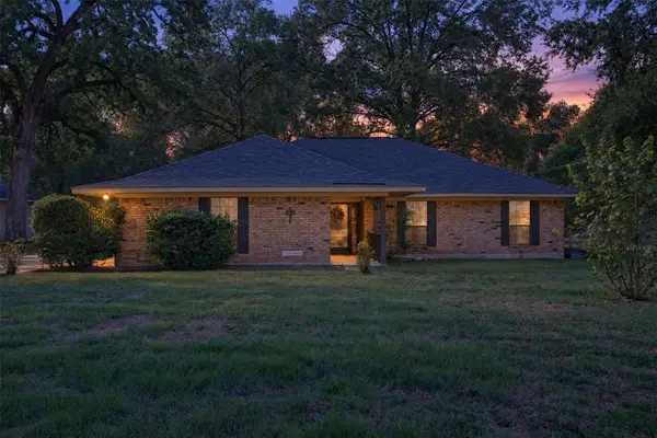 3727 Old Mooringsport Road, Shreveport, LA 71107