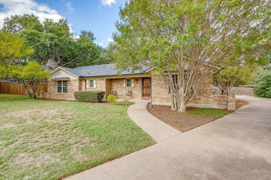 504 Regina Court, Euless, TX 76039 - #3
