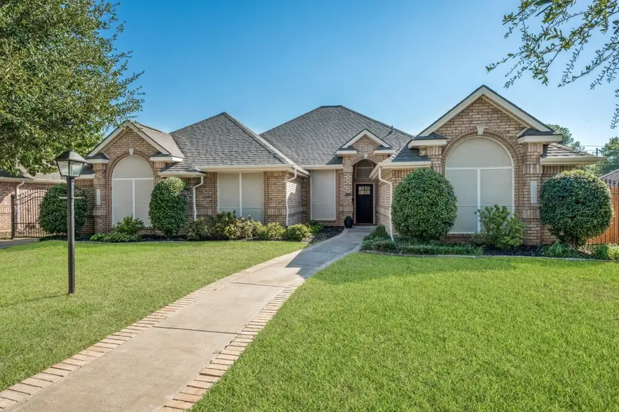 1500 Forest Meadows Court, Bedford, TX 76021 - #2