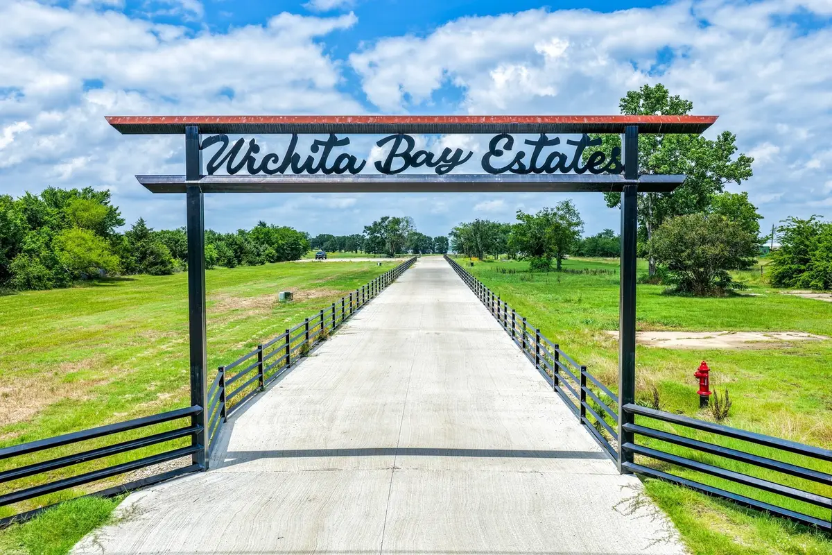 200 Caro Drive, West Tawakoni, TX 75454 - #1