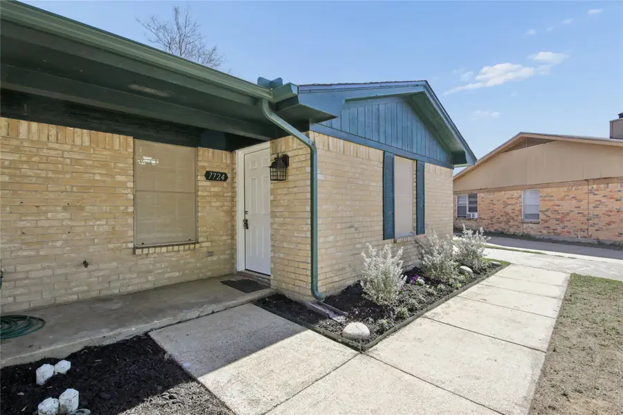 7724 Jennifer Lane, North Richland Hills, TX 76182 - #2