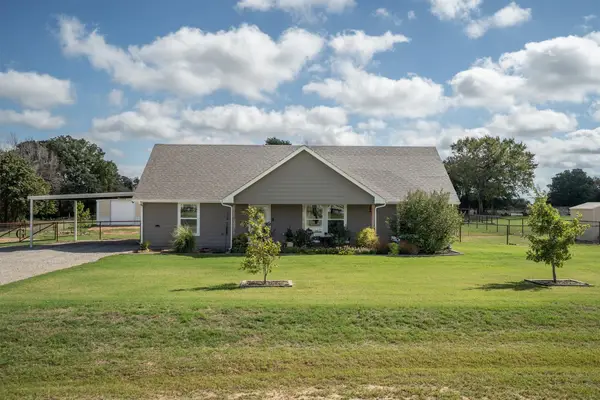 2019 Brown Loop, Poolville, TX 76487